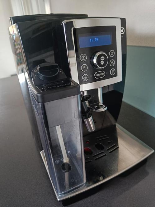 DeLonghi Cappuccino "ECAM 23.460.B"., Witgoed en Apparatuur, Koffiezetapparaten, Gebruikt, Koffiemachine, Ophalen of Verzenden
