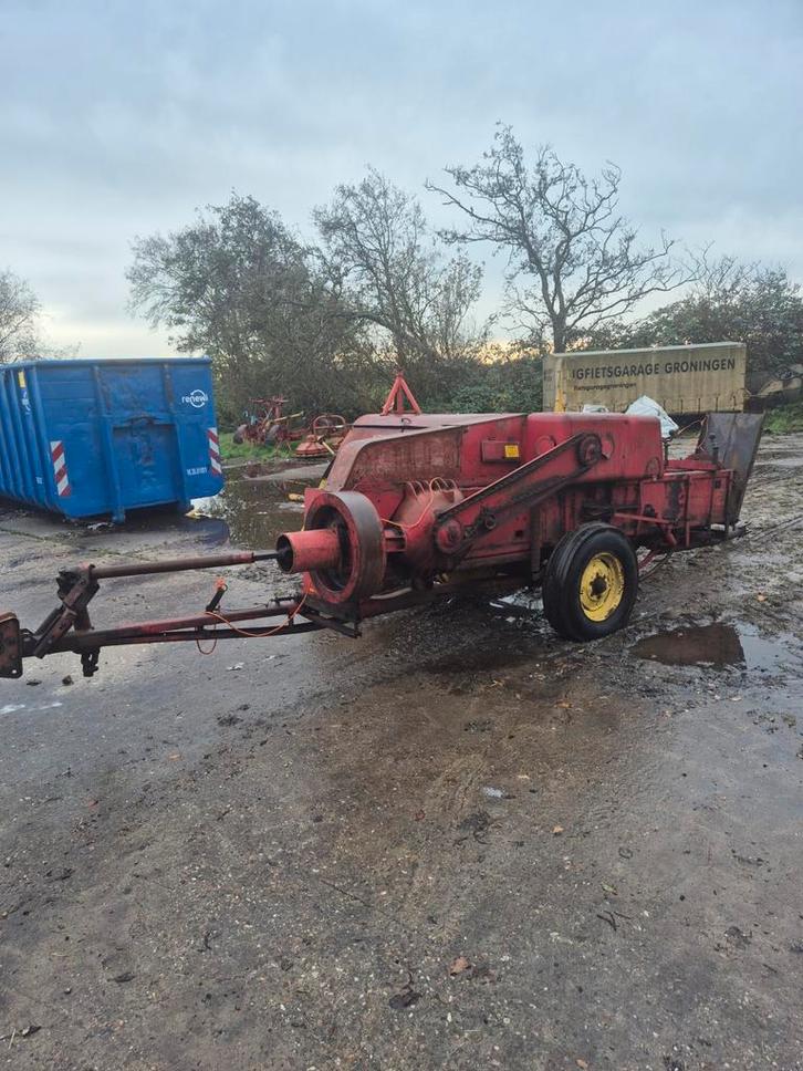 2 Gebruikte New Holland Pers een 78 en 276 en ook 78 sloop, Zakelijke goederen, Agrarisch | Werktuigen, Akkerbouw, Veehouderij