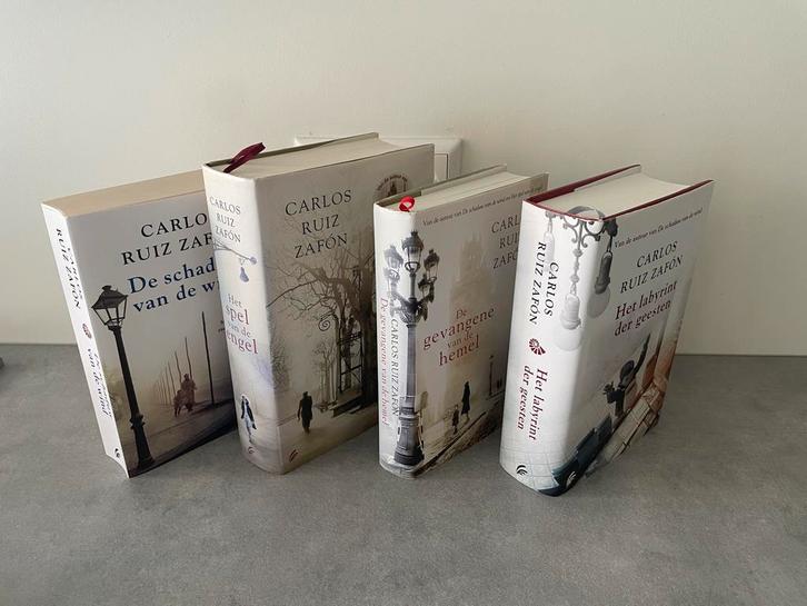 Zafón - Kerkhof der vergeten boeken (4 delen), Boeken, Romans, Zo goed als nieuw, Nederland, Ophalen