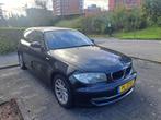 BMW 1-Serie 1.6 I 116 3DR 2008 Zwart LAATSTE.WEEK, WEG=PECH, Auto's, BMW, 1-Serie, 65 €/maand, Achterwielaandrijving, 1599 cc