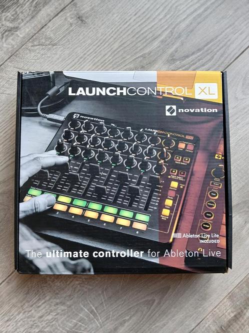 Novation Launchcontrol XL, Muziek en Instrumenten, Midi-apparatuur, Zo goed als nieuw, Ophalen