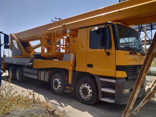 Hoogwerker WUMAG WT700 70 Meter , op Mercedes ACTROS, Zakelijke goederen, Machines en Bouw | Liften, Steigers en Ladders, Ophalen