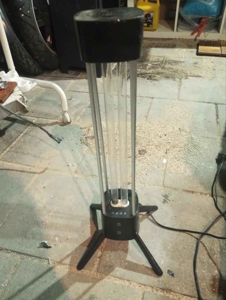 UV Sterilisatie Lamp - Desinfectie, Gebruikt, 100 tot 150 cm, Ophalen of Verzenden, Modern