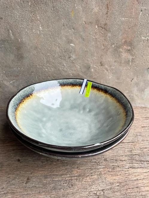 Schaal Lavandoux, Huis en Inrichting, Keuken | Servies, Nieuw, Schaal of Schalen, Overige stijlen, Ophalen of Verzenden