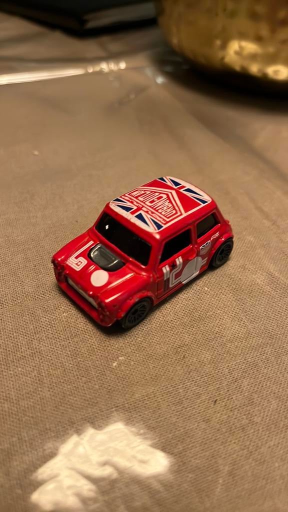 HOT WHEELS EXCLUSIVE - MORRIS MINI RED LOOSE, Ophalen of Verzenden, Zo goed als nieuw, Auto