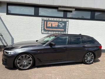 BMW 5-serie Touring 520i High Executive beschikbaar voor biedingen