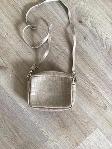 NIEUW!! FIQUE THE LABEL TASJE echt leer beschikbaar voor biedingen