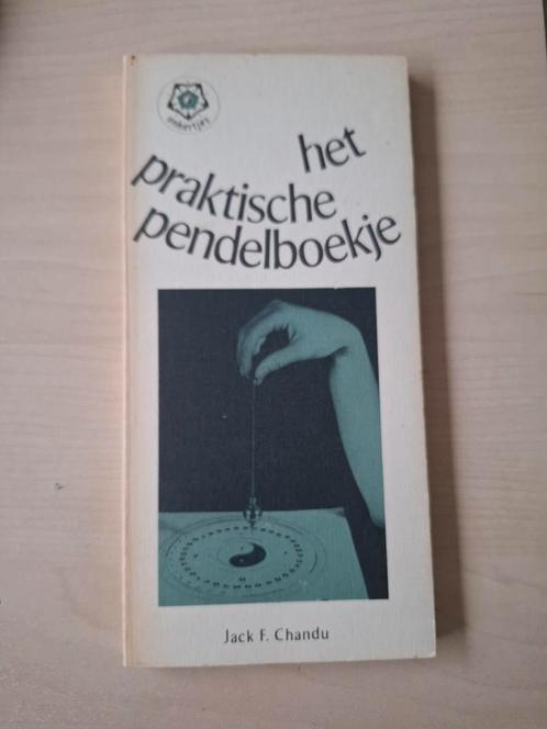 Het praktische pendelboekje (ankertje), Boeken, Esoterie en Spiritualiteit, Gelezen, Instructieboek, Spiritualiteit algemeen, Ophalen of Verzenden