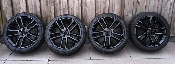 Opel wielen: velgen set 17 inch met Winterbanden, Auto-onderdelen, Banden en Velgen, Banden en Velgen, Winterbanden, 17 inch, 215 mm