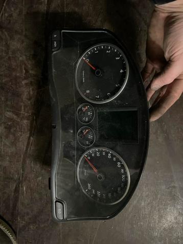 Volkswagen Tiguan Instrumentenpaneel beschikbaar voor biedingen