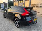 Volvo V40 2.0 T3 Nordic+ Navigatie,Trekhaak, Led, Auto's, Volvo, Voorwielaandrijving, 65 €/maand, Gebruikt, Euro 6
