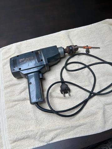 Vintage klopboormachine, werkt nog prima beschikbaar voor biedingen