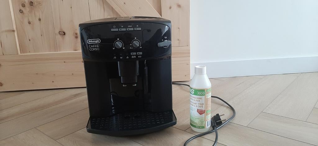 DeLonghi Caffè Corso Koffiemachine, Gebruikt, Koffiemachine, Ophalen of Verzenden, Afneembaar waterreservoir