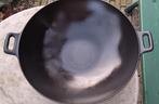 Grote gietijzeren zwarte wok wadjan. Diameter 36 cm (G322), Gietijzer, Ophalen of Verzenden, Zo goed als nieuw, Keramische plaat