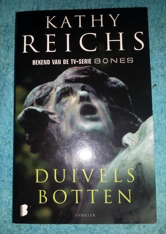 Duivelsbotten van Kathy Reichs *nieuw*, Boeken, Thrillers, Nieuw, Ophalen of Verzenden