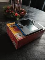 Nintendo 2DS Zwart/Blauw incl veel games., Spelcomputers en Games, Spelcomputers | Nintendo DS, Ophalen, Zo goed als nieuw, Blauw
