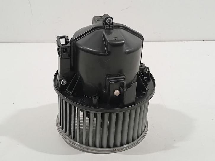 Kachel ventilator motor Volvo V60, Auto-onderdelen, Airco en Verwarming, Volvo, Gebruikt, Herkomst onderdeel bekend, 12 maanden garantie