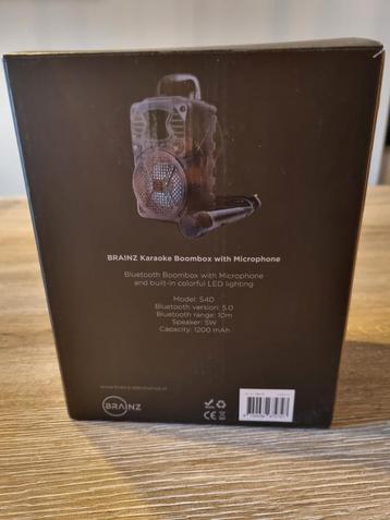 Karaoke boombox nieuw beschikbaar voor biedingen