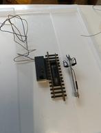 Fleischmann ontkoppelrail H0 art 6013 met mast, Hobby en Vrije tijd, Modeltreinen | H0, Gebruikt, Gelijkstroom, Fleischmann, Rails