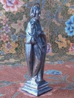 Antiek beeldje uit Frankrijk van de apostel Simon 17,3 cm., Antiek en Kunst, Antiek | Religie, Ophalen of Verzenden