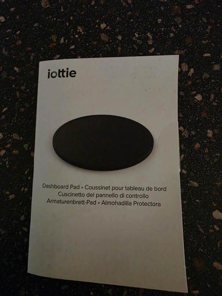 iOttie dashboard pad, Auto diversen, Autonavigatie, Nieuw, Ophalen of Verzenden