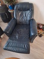 Donkerblauwe Relaxstoel - Gratis Ophalen, Huis en Inrichting, Fauteuils, Ophalen, Gebruikt, 75 tot 100 cm, Modern