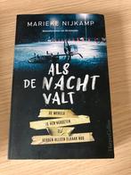 Als de nacht valt - Marieke Nijkamp, Ophalen of Verzenden, Gelezen, Nederland