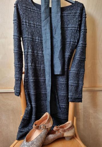 jurk beschikbaar voor biedingen