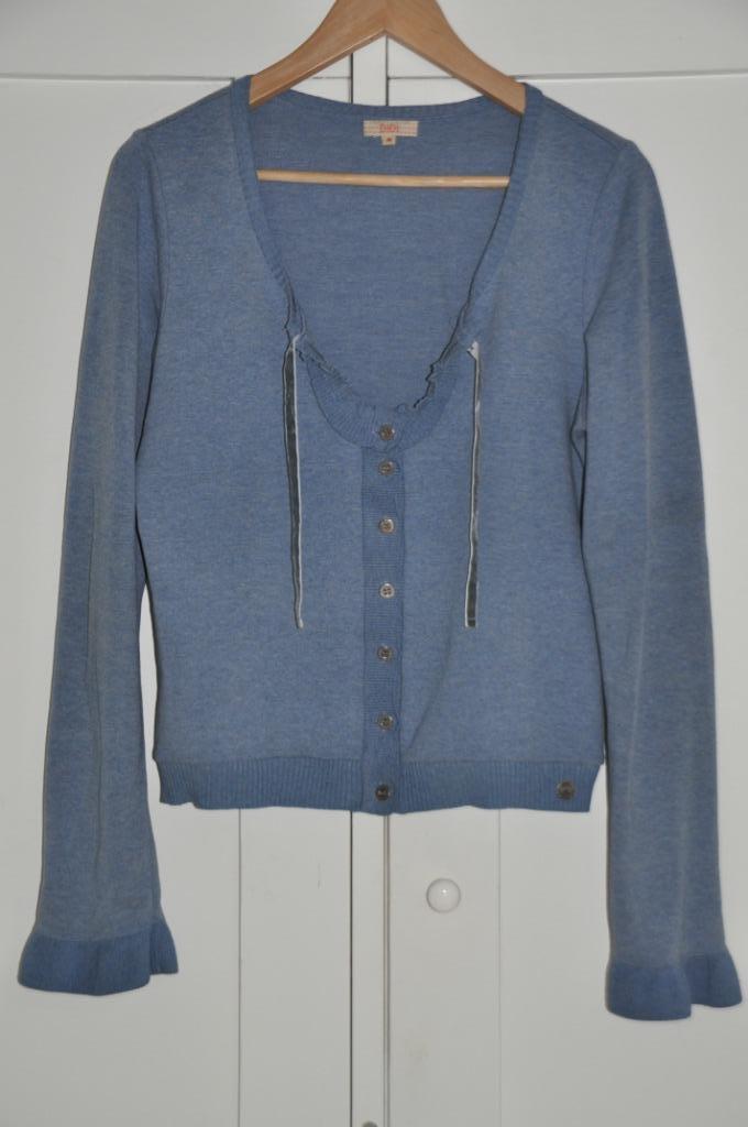 Vest Didi maat M zachte katoenmix lichtblauw leuke details, Kleding | Dames, Truien en Vesten, Zo goed als nieuw, Maat 38/40 (M)