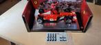 Hotwheels Ferrari F2002 Schumacher 5x world champion, Hobby en Vrije tijd, Modelauto's | 1:18, Ophalen of Verzenden, Zo goed als nieuw