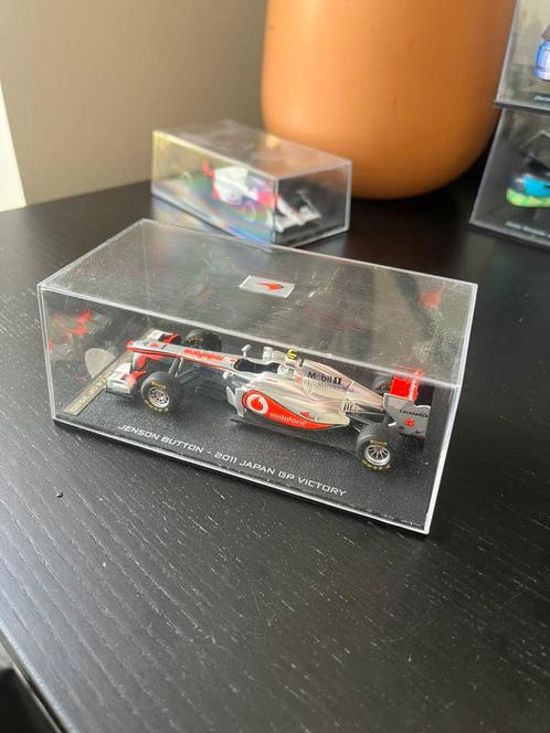 Jenson Button McLaren F1 Auto – Japan GP 2011, Verzamelen, Automerken, Motoren en Formule 1, Zo goed als nieuw, Formule 1, Ophalen of Verzenden