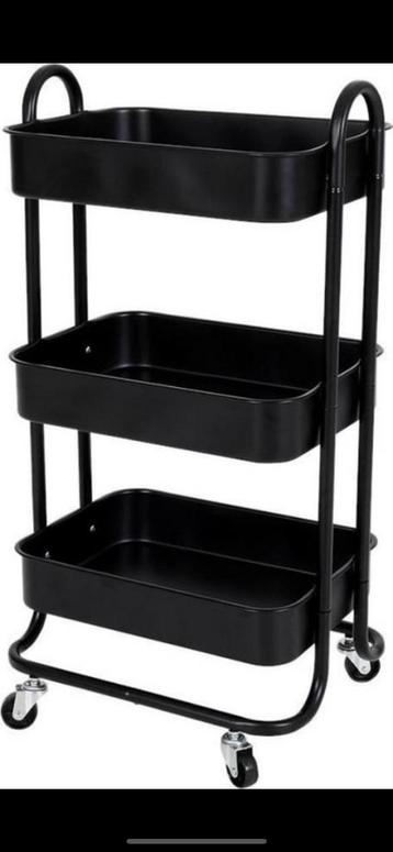 Multifunctionele trolley beschikbaar voor biedingen