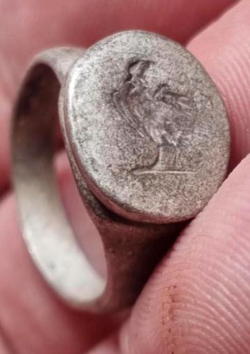 Romeins Zilver Ring Bodemvondst beschikbaar voor biedingen