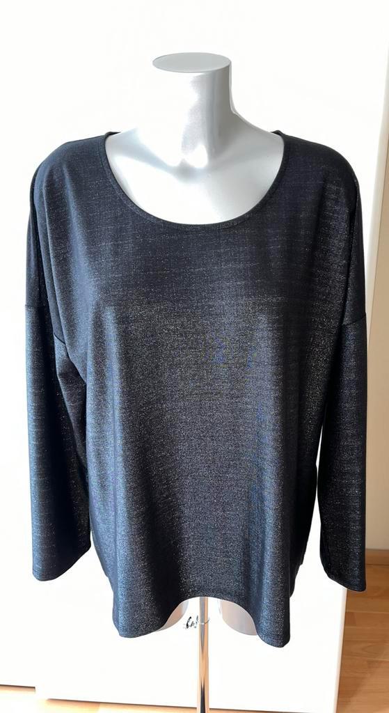 Shirt met lichte glitter Studio Untold maat 46/48 ZGAN, Kleding | Dames, Grote Maten, Zo goed als nieuw, Shirt of Top, Zwart, Ophalen of Verzenden