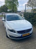 Volvo V60 D6 215pk Plug-in Hybrid 2013 Wit, 215 pk, Origineel Nederlands, Te koop, 5 stoelen