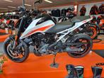 KTM 390 DUKE ABS (bj 2023), Motoren, 390 cc, Bedrijf, Naked bike