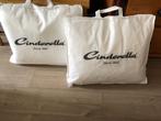 twee nieuwe kussen  van CINDERELLA, Ophalen of Verzenden, Nieuw, Wit, Vierkant