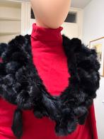 Zwarte Sjaal, stola, das, omslagdoek van bontstukjes, Ophalen of Verzenden, Zo goed als nieuw, Maat 46/48 (XL) of groter, Sjaal