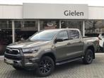 TOYOTA Hilux 2.8 4WD 204PK Dubbele Cabine Invincible | Grijs, Auto's, Toyota, Te koop, Hilux, Gebruikt, 750 kg