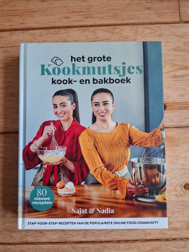 Najat Yachou - Het grote Kookmutsjes kook- en bakboek, Boeken, Kookboeken, Zo goed als nieuw, Italië, Ophalen of Verzenden