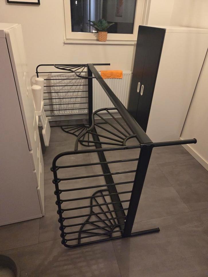 Zwart meegroeibed 80x200 cm incl. lattenbodem, Kinderen en Baby's, Kinderkamer | Bedden, Gebruikt, 180 cm of meer, 70 tot 85 cm