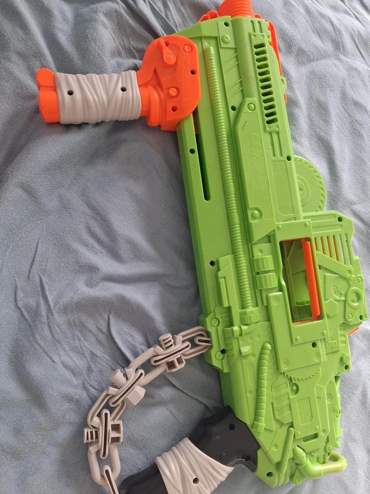 Nerf gun groen zombie, Kinderen en Baby's, Speelgoed | Buiten | Actiespeelgoed, Zo goed als nieuw, Ophalen