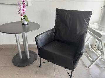 Montis Charly zwart leren design fauteuil. beschikbaar voor biedingen