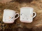 2 mokken bekers met schapen, Huis en Inrichting, Keuken | Servies, Ophalen of Verzenden, Gebruikt, Overige stijlen, Overige typen