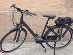 ZGAN GIANT ENTOUR E FİETS MET YAMAHA MİDDENMOTOR, Zo goed als nieuw, 59 cm of meer, 50 km per accu of meer, Giant