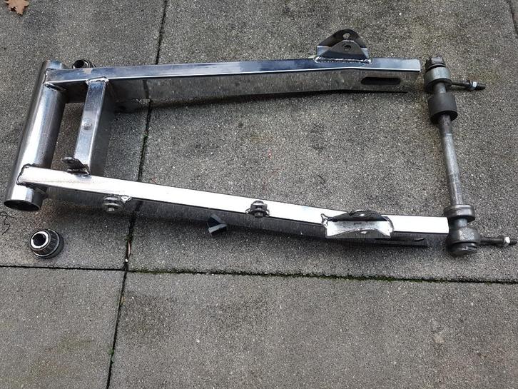 Achterbrug Kawasaki Z650 Chroom, Motoren, Tuning en Styling, Ophalen of Verzenden