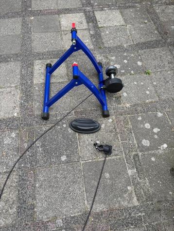 Fietstrainer beschikbaar voor biedingen