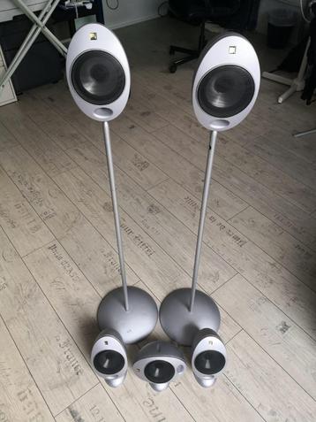 KEF HTS2001 Speakers / Eitjes / Surround 5.0 - Statief 2x beschikbaar voor biedingen