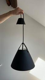 Mooie industriële hanglamp met een leren bandje als detail, Minder dan 50 cm, Ophalen of Verzenden, Zo goed als nieuw