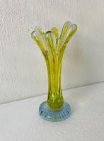 Murano glazen vinger vaas Selenium / Cadmium glas, Huis en Inrichting, Woonaccessoires | Vazen, Italie, Gebruikt, Murano, Ophalen of Verzenden